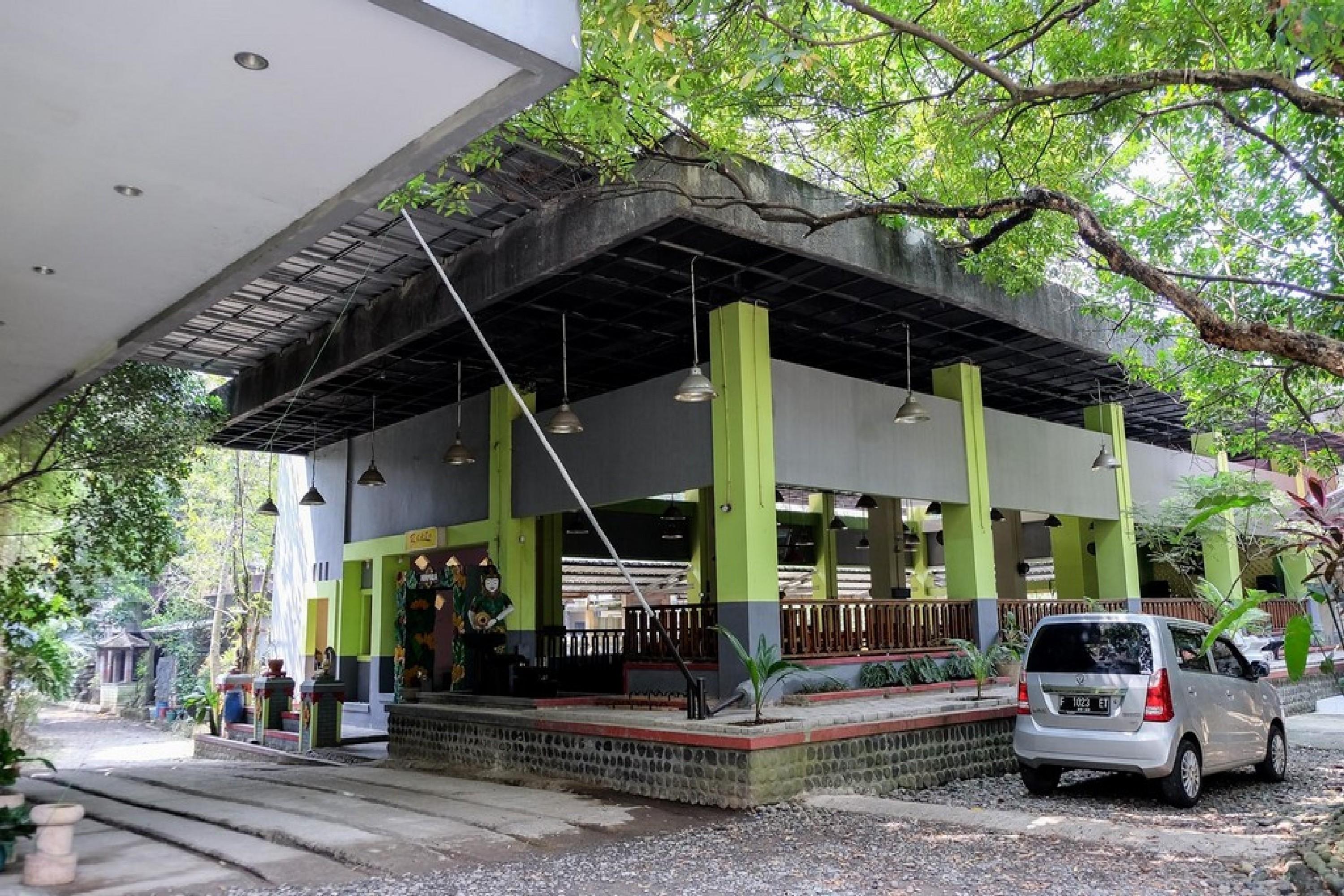 Reddoorz Plus Near Jalan Baru Bogor Exterior photo